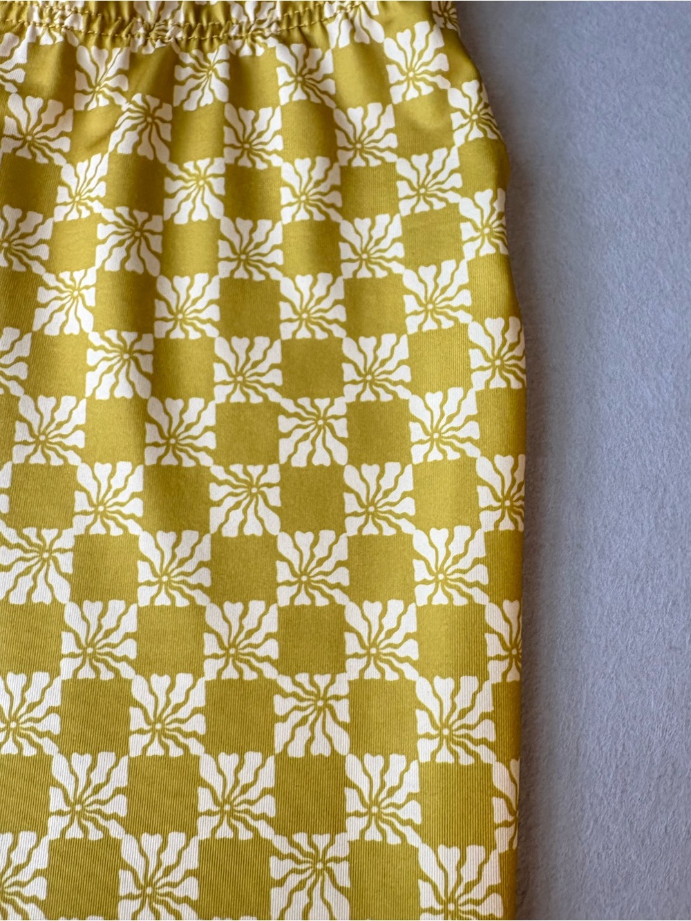 Billabong Hang Loose Pants Chartreuse Mustard Yellow Printed Flared Pants Sz M - Picture 3 of 10
